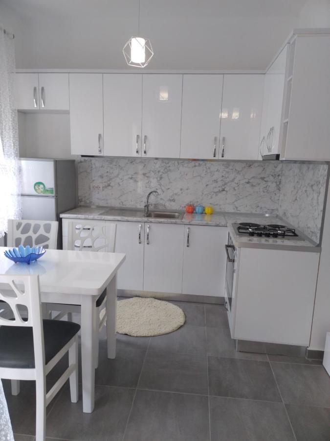 Apartament Perla Gjiri I Lalezit